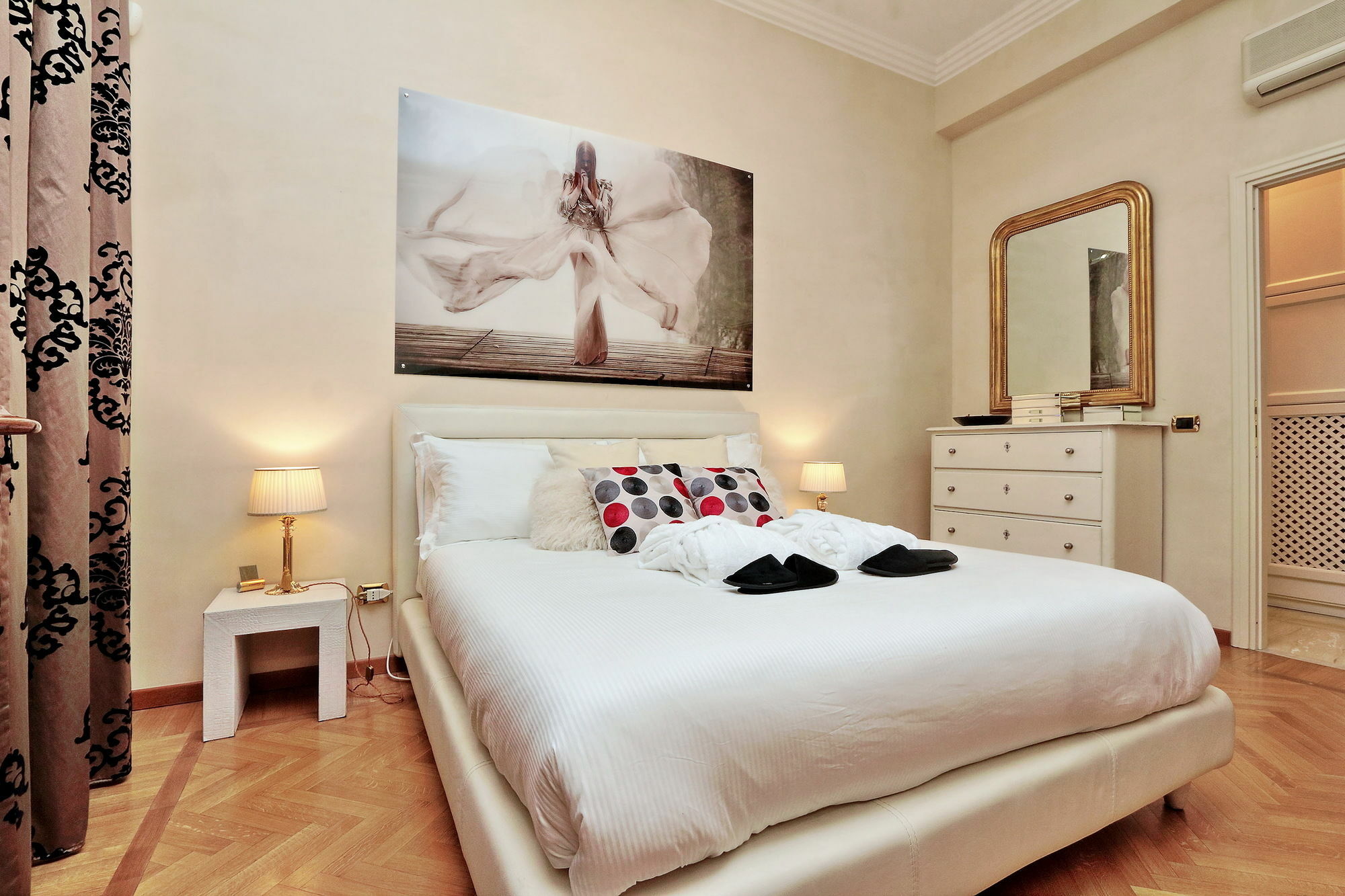 Sistina Twentythree Luxury Rooms Roma Exterior foto